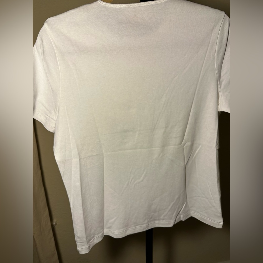 (NWT) Jones New York Classic Must Have Tee. Color: White/ Size:Large - Picture 2 of 4
